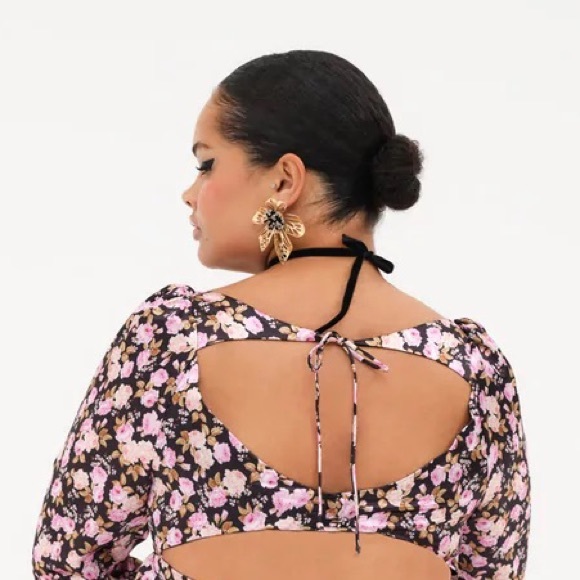 For Love and Lemons Kate Flower Earrings - Picture 12 of 12